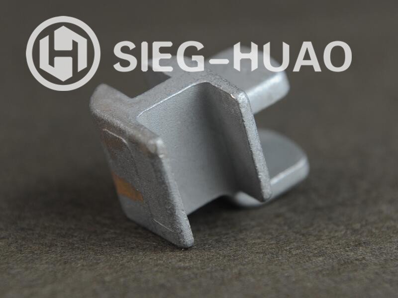 Investment Casting Alloy Steel Spare Parts for Forklift 